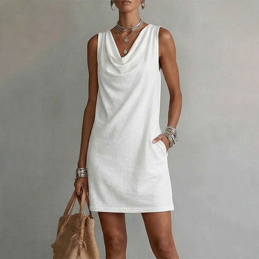 Beatriz - Vestido entallado con cuello barco