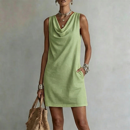 Beatriz - Vestido entallado con cuello barco – Sin mangas, bolsillos laterales, versátil